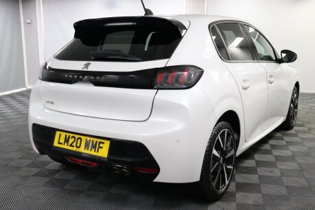 Peugeot 208 PURETECH ALLURE S/S 12