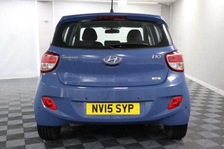 Hyundai i10 PREMIUM SE 9