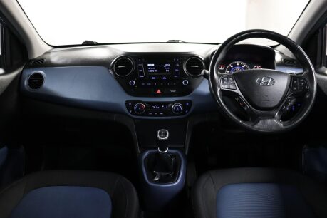 Hyundai i10 PREMIUM SE 39