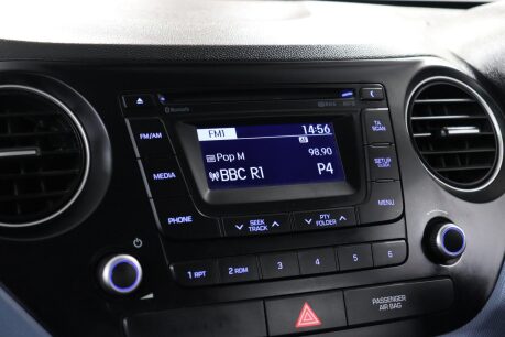Hyundai i10 PREMIUM SE 38