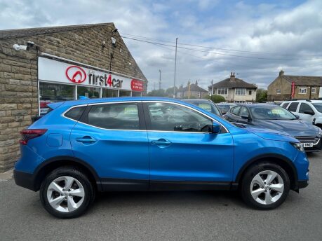 Nissan Qashqai DIG-T ACENTA PREMIUM 7