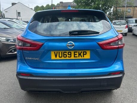 Nissan Qashqai DIG-T ACENTA PREMIUM 6