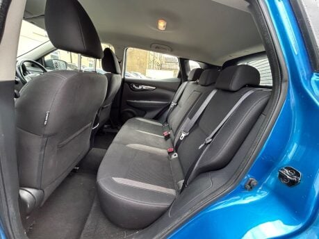 Nissan Qashqai DIG-T ACENTA PREMIUM 11