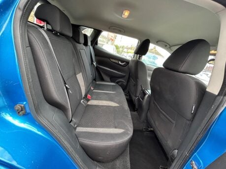 Nissan Qashqai DIG-T ACENTA PREMIUM 12