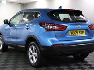 Nissan Qashqai DIG-T ACENTA PREMIUM 11