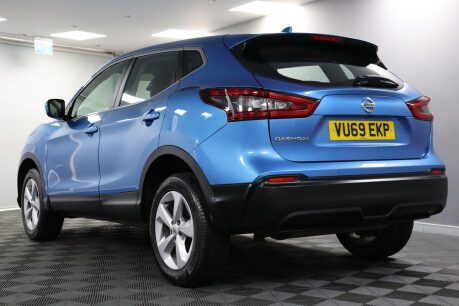 Nissan Qashqai DIG-T ACENTA PREMIUM 23