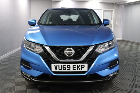 Nissan Qashqai DIG-T ACENTA PREMIUM 2