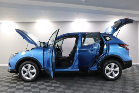 Nissan Qashqai DIG-T ACENTA PREMIUM 5