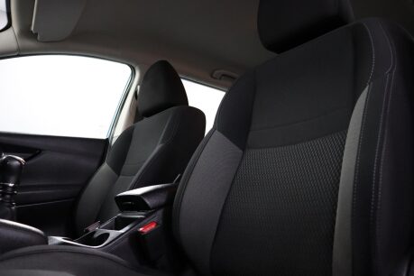 Nissan Qashqai DIG-T ACENTA PREMIUM 36