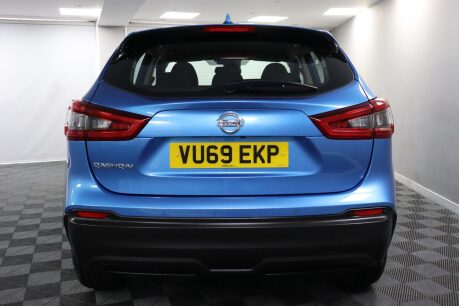 Nissan Qashqai DIG-T ACENTA PREMIUM 9