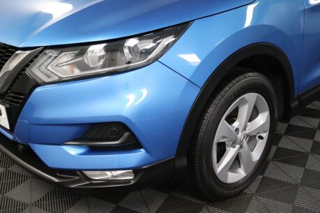 Nissan Qashqai DIG-T ACENTA PREMIUM 32
