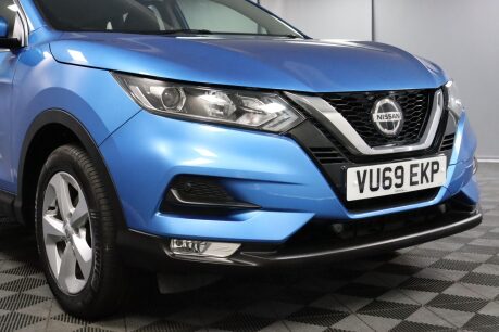 Nissan Qashqai DIG-T ACENTA PREMIUM 25