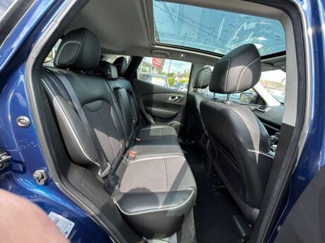 Renault Kadjar SIGNATURE NAV TCE 11