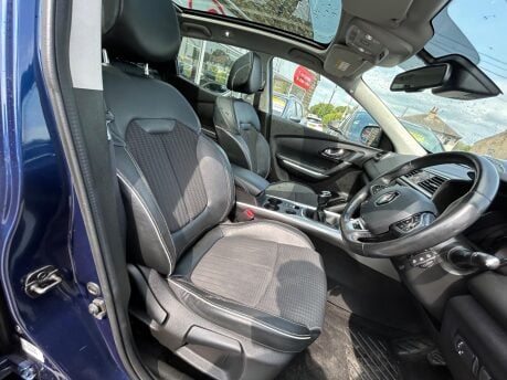 Renault Kadjar SIGNATURE NAV TCE 9