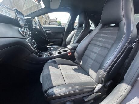 Mercedes-Benz CLA Class CLA 180 SPORT 17