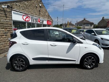 Hyundai i10 GO SE 7