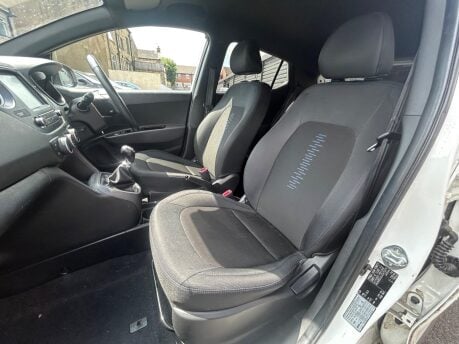 Hyundai i10 GO SE 16