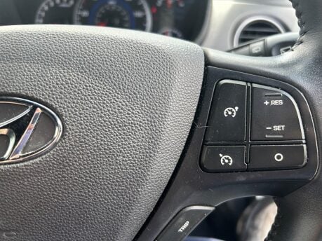 Hyundai i10 GO SE 13