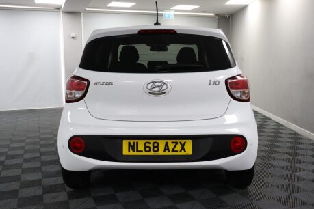 Hyundai i10 GO SE 9