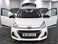 Hyundai i10 GO SE 8