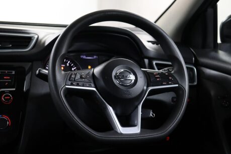 Nissan Qashqai VISIA DIG-T 44