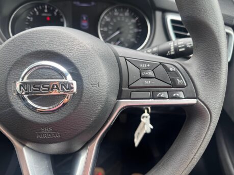 Nissan Qashqai VISIA DIG-T 8