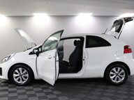 Kia Rio SR7 5