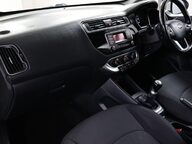 Kia Rio SR7 35