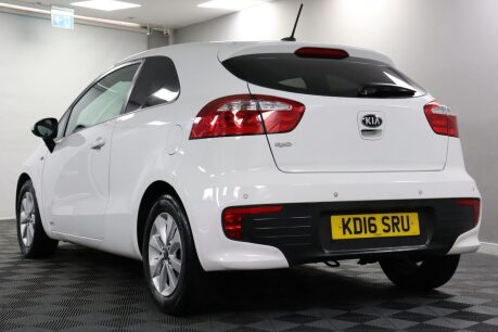 Kia Rio SR7 23