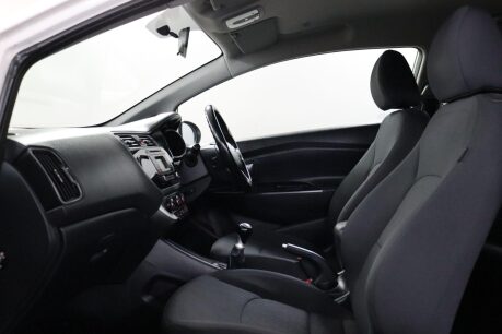 Kia Rio SR7 41