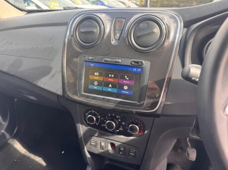 Dacia Sandero COMFORT SCE 12