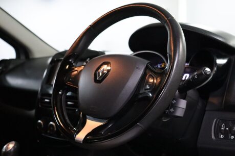 Renault Clio DYNAMIQUE NAV TCE 13