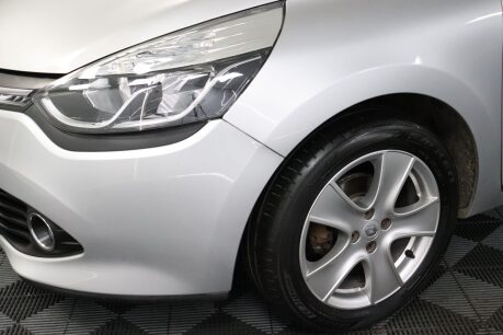 Renault Clio DYNAMIQUE NAV TCE 32