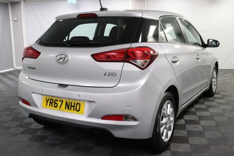 Hyundai i20 T-GDI SE 12