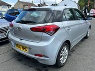 Hyundai i20 T-GDI SE 8