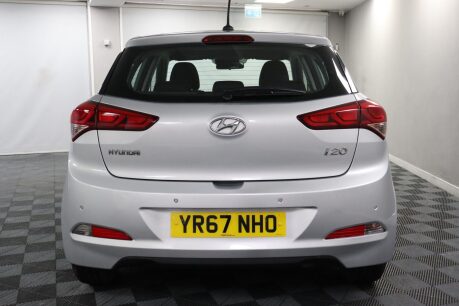 Hyundai i20 T-GDI SE 9