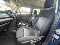 Mini Hatch COOPER 17