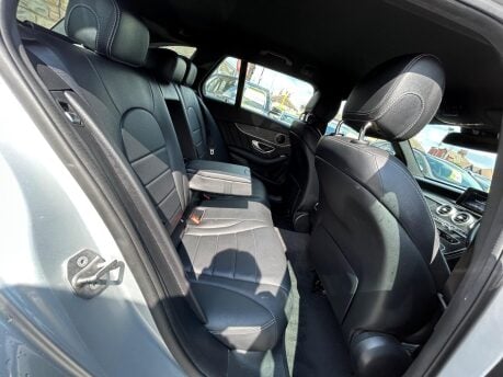 Mercedes-Benz C Class C 220 D AMG LINE 9