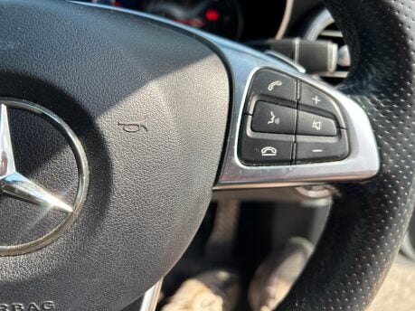 Mercedes-Benz C Class C 220 D AMG LINE 11