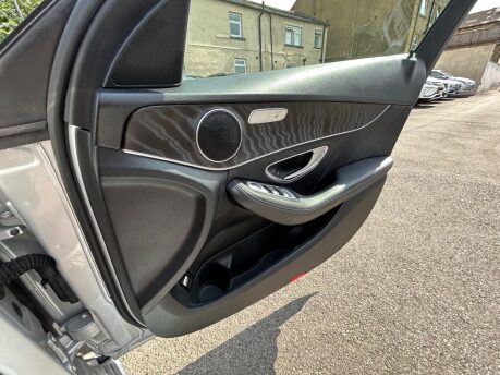 Mercedes-Benz C Class C 220 D AMG LINE 12