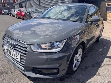 Audi A1 SPORTBACK TFSI SPORT NAV 4