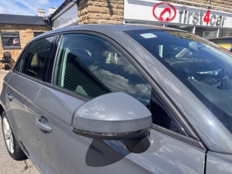 Audi A1 SPORTBACK TFSI SPORT NAV 13