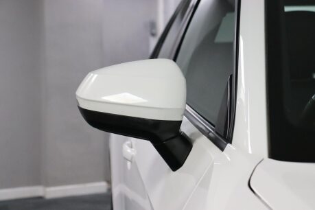 Audi Q2 TDI S LINE 34