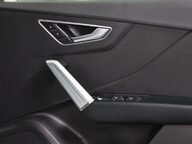 Audi Q2 TDI S LINE 37