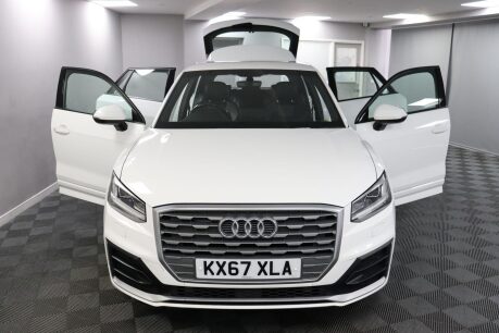 Audi Q2 TDI S LINE 8