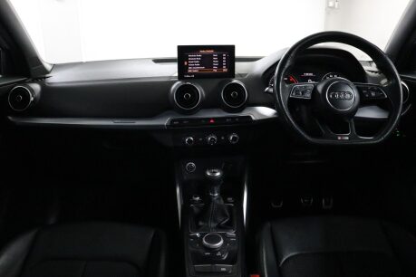 Audi Q2 TDI S LINE 41