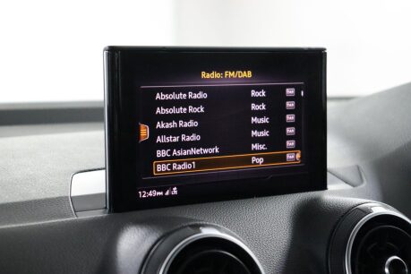 Audi Q2 TDI S LINE 40