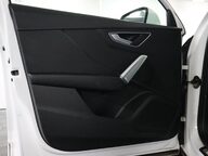Audi Q2 TDI S LINE 44