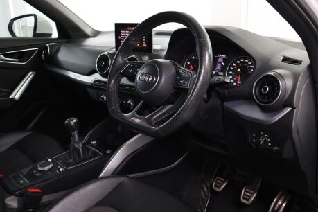 Audi Q2 TDI S LINE 4