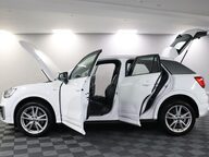 Audi Q2 TDI S LINE 5